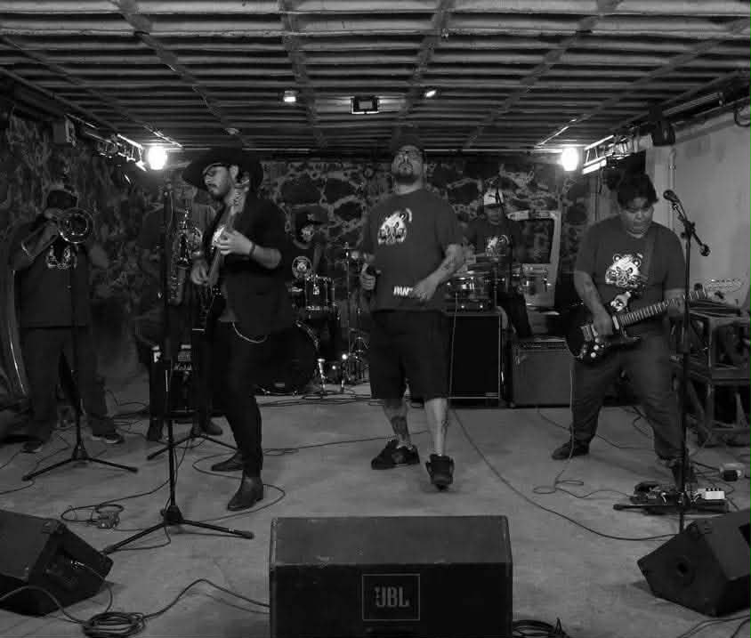 Garage 2